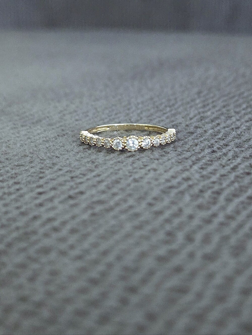 Dainty 14K Gold💛 Ring💍 with Fifteen Graduated Lab🧪 Created Diamonds💎 - Picture 12 of 16